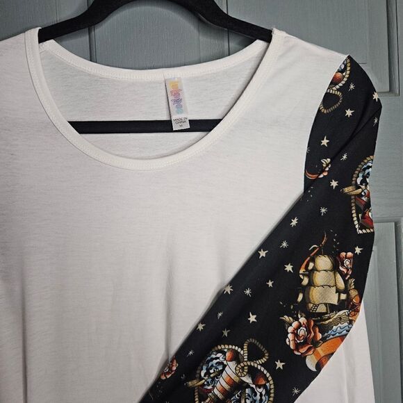 LuLaRoe Pirate ship and lighthouse, hi low cut, size medium, excellent condition - Picture 1 of 5